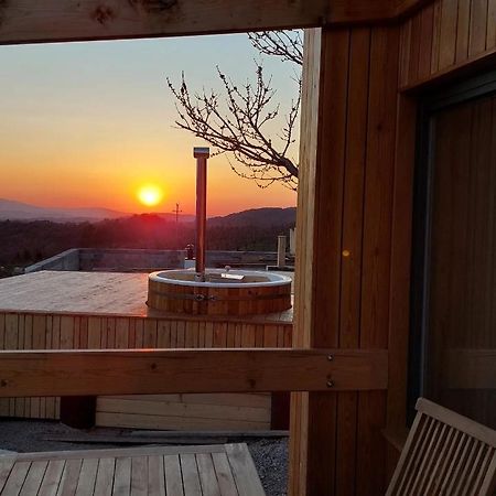 Ferienwohnung Panorama Glamping Vipavska Dolina Dobravlje Exterior foto