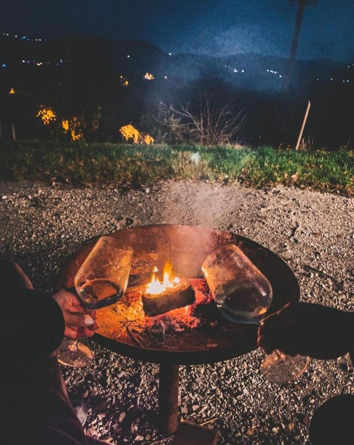 Ferienwohnung Panorama Glamping Vipavska Dolina Dobravlje Exterior foto