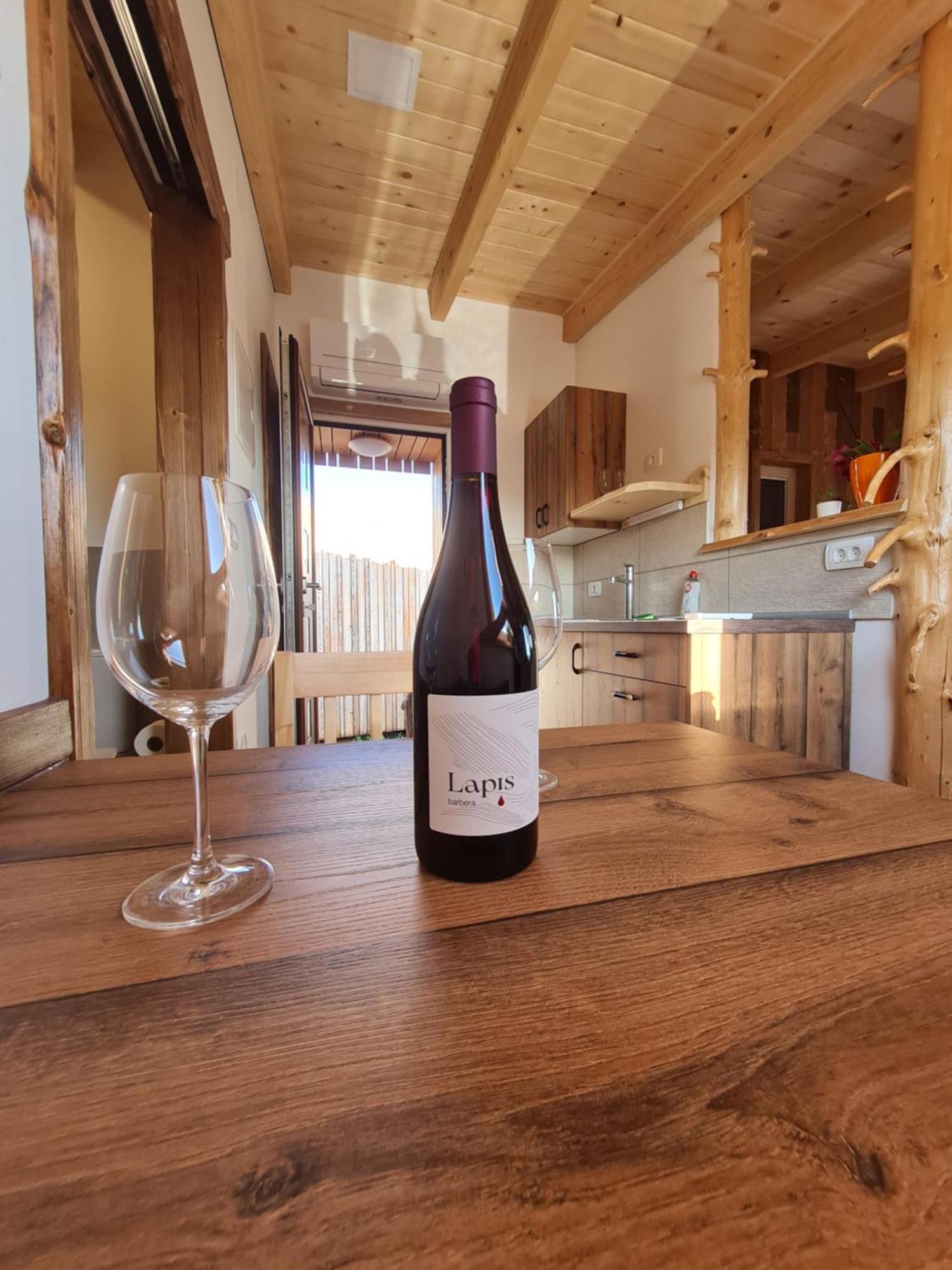 Ferienwohnung Panorama Glamping Vipavska Dolina Dobravlje Exterior foto